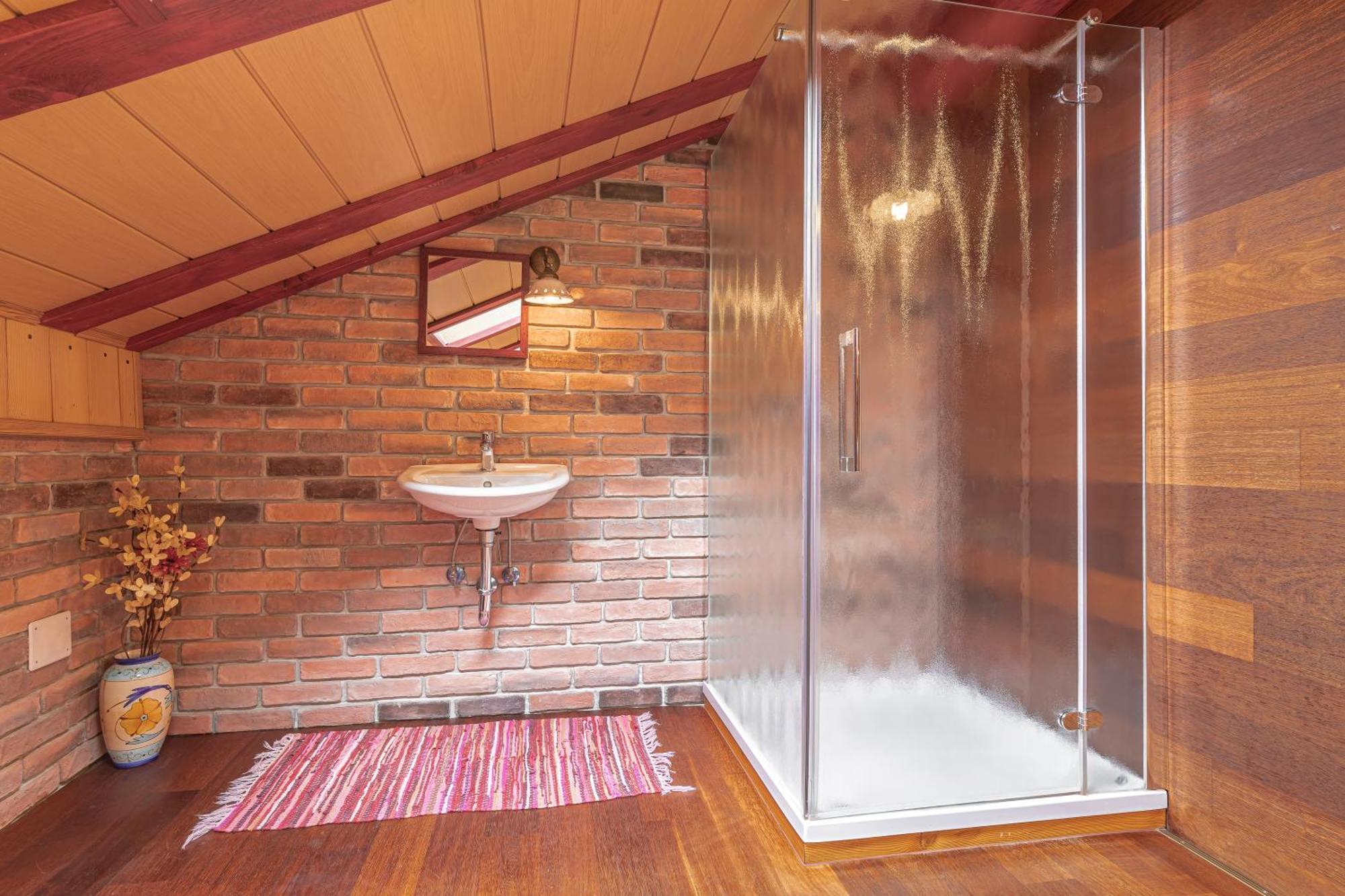 House Na Meji With Sauna - Happy Rentals Pivka Exteriör bild